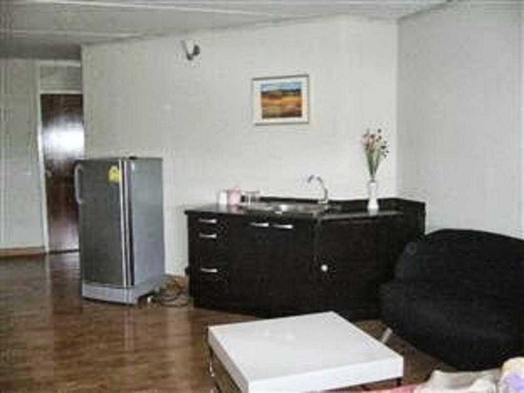 Impact Muang Thong Thani Service Condominium Bangkok Eksteriør billede